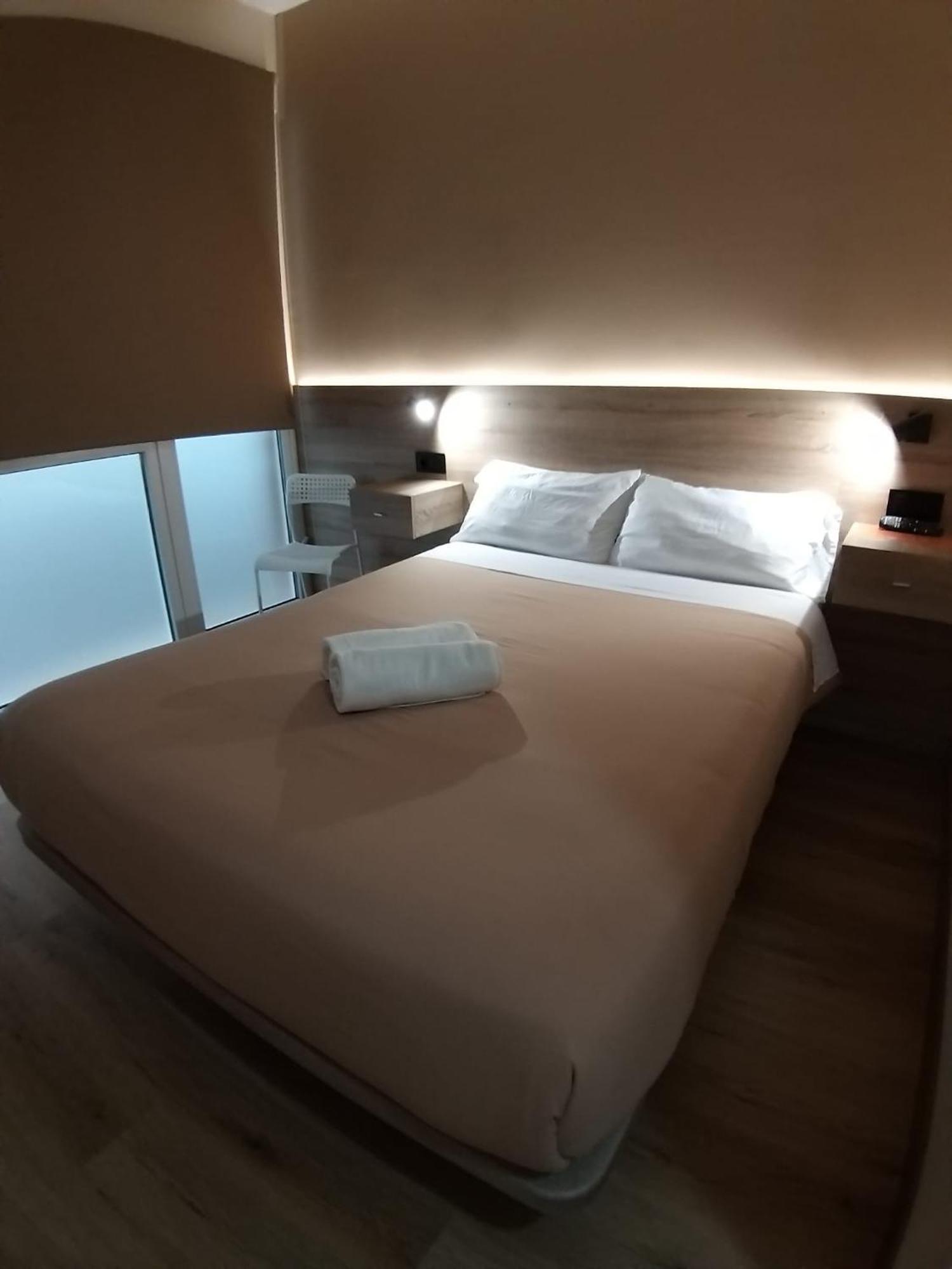 Optimus Comfort Campoamor 101 Valencia Exterior foto